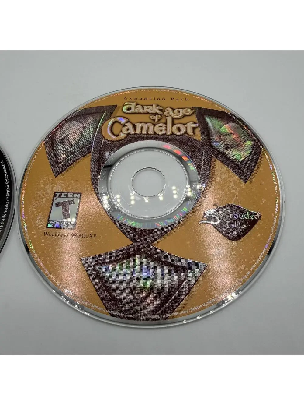 Dark Age of Camelot & Shrouded Isles (2001) - PC CD-ROM Video Game ** Disc Only